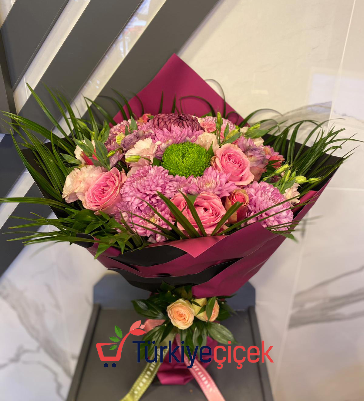 Bouquet in Fuchsia Colors